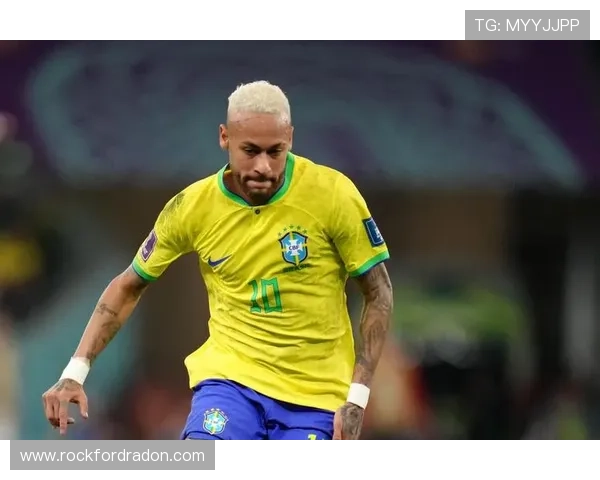 内马尔早期成名历程解析：桑托斯时期如何统治南美足坛