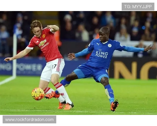 坎特:抢断与拦截双冠背后的防守统治力解析 坎特:抢断与拦截双冠背后的防守统治力解析