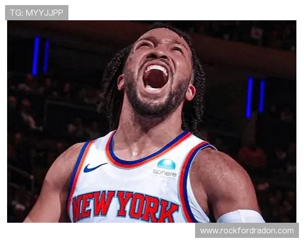 布伦森利用无球跑位显著提升投篮命中率，增强球队关键时刻进攻效率