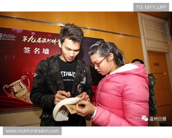 徐嘉余居然日常生活这么随性？跟赛场判若两人啊！